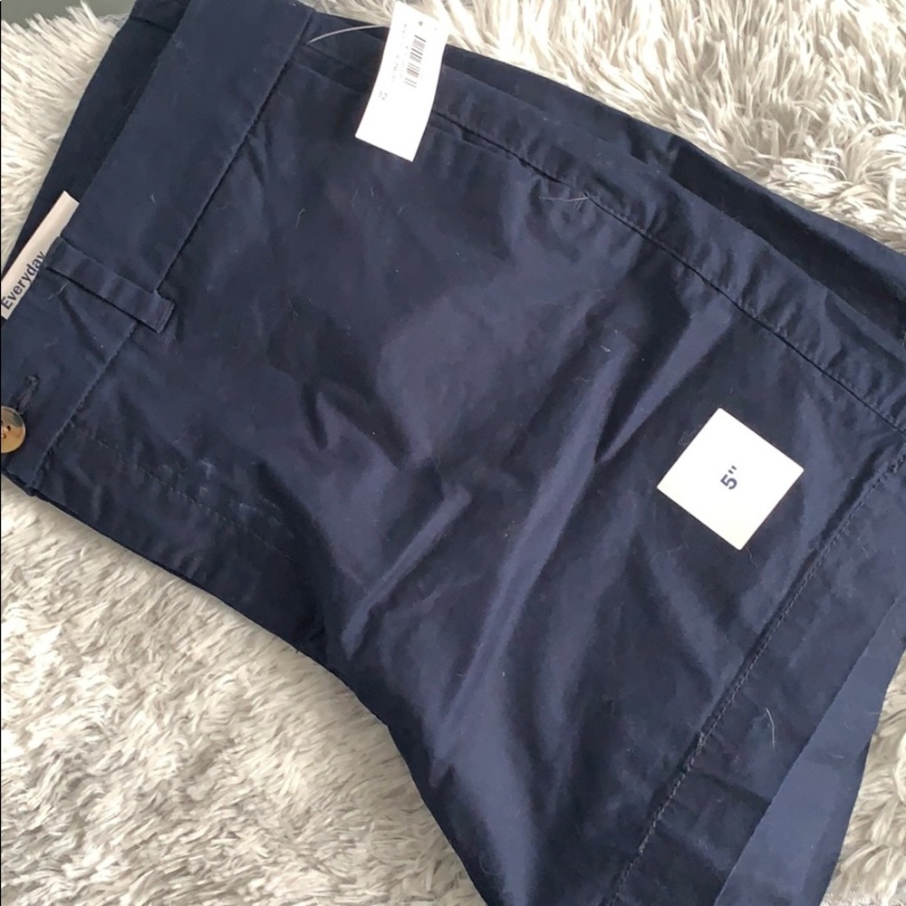 Old navy navy blue 5’ Shorts size 12